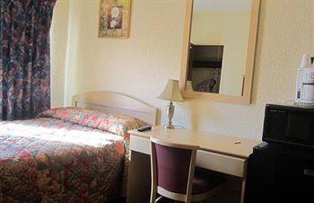 Traveler'S Hotel Salinas Esterno foto